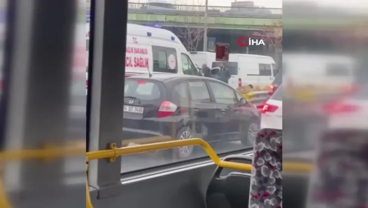 Maltepe’de Minibüs Devrildi: 1 Ölü, 7 Yaralı